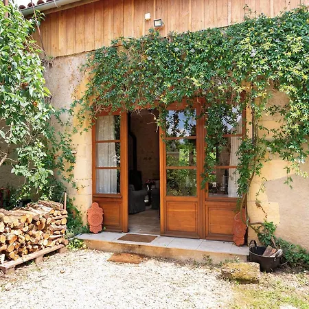 Converted Barn In Dordogne With Garden View * Trémolat